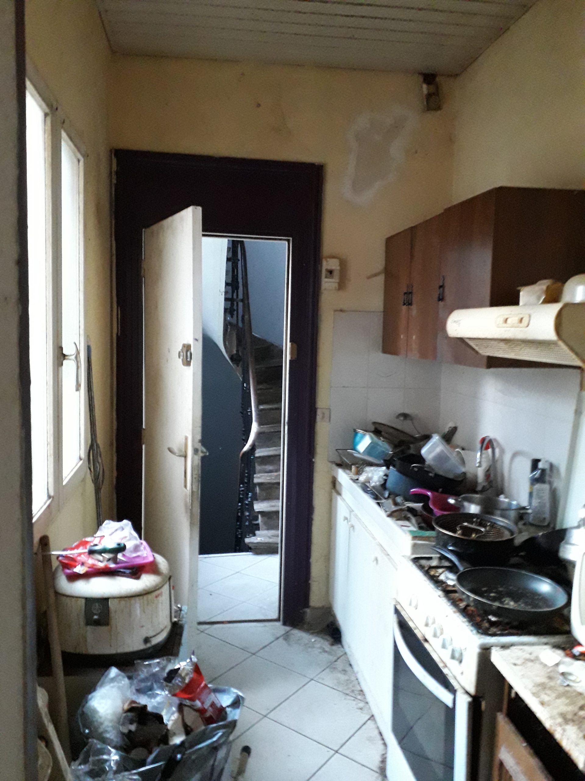 services-01 20231206 152640 Scaled